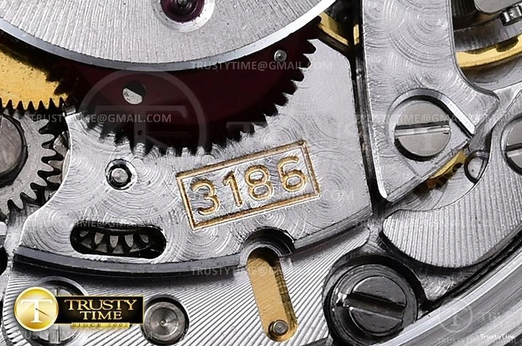 0726 ROLGMT188 – GMT II HighPerformance 986